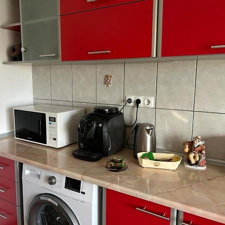 Harmony Luisa Apartment #Enjoy#Otopeni# エクステリア 写真