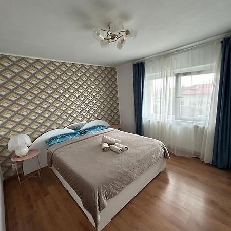 Harmony Luisa Apartment #Enjoy#Otopeni# エクステリア 写真